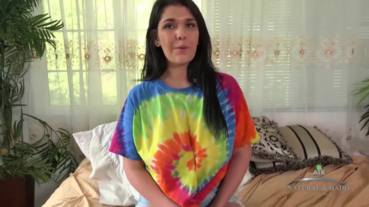 Extraordinary April Dawn at jean shorts xxx - ePornTube