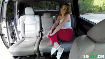 Rough sex on the backseat with a young Samantha Reigns