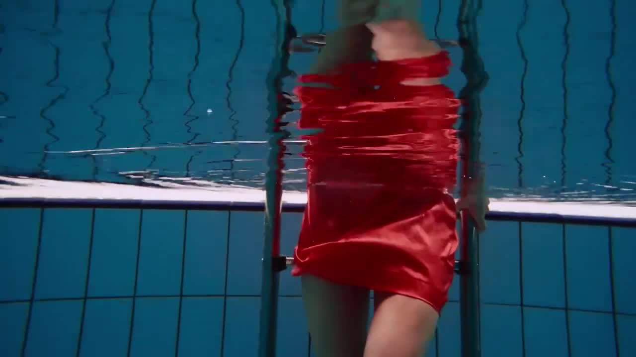 Underwater Show - teen trailer