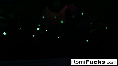 Cheerful Romi Rain's solo movie - ePornTube