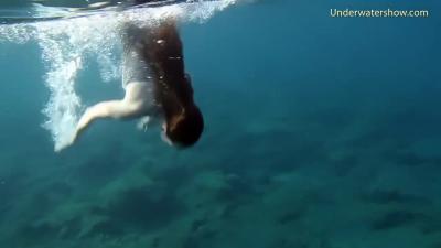 Tender beauty - two girls porn - Underwater Show