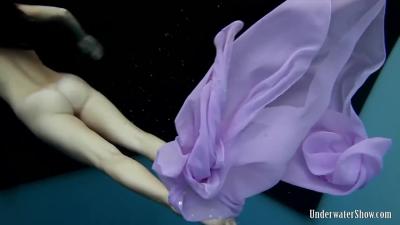 Bendy Aneta - swimming porn - Underwater Show