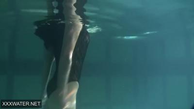 Striking Sissy and Irina - solo female clip - Underwater Show